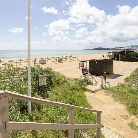 Apartment Bright 2br With Private Balcony - Beach, By Hopstays Albufeira