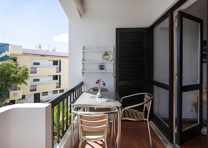 Bright 2br With Private Balcony - Beach, By Hopstays Apartament
